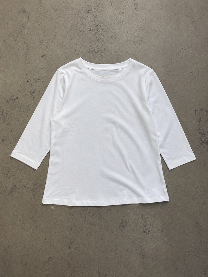 Nadia - Essential Comfort Tee